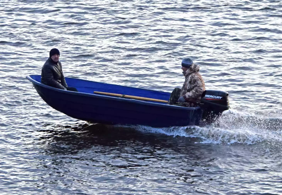 Стеклопластиковая лодка Neman-340 (тримаран) в Краснодаре