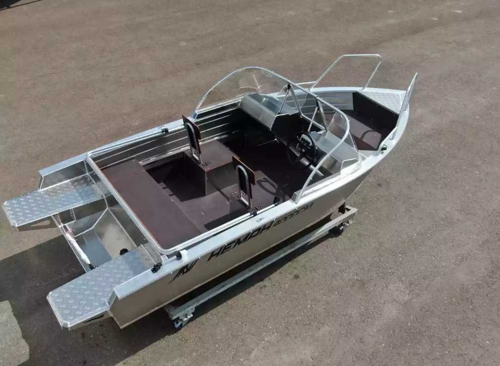 Алюминиевая лодка  Неман-400 DCM NEW в Краснодаре