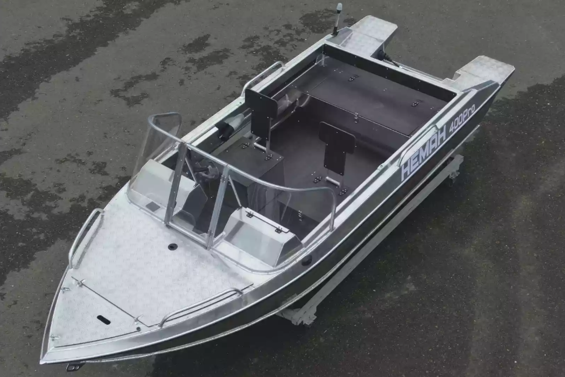Алюминиевая лодка  Neman-400 PRO в Краснодаре