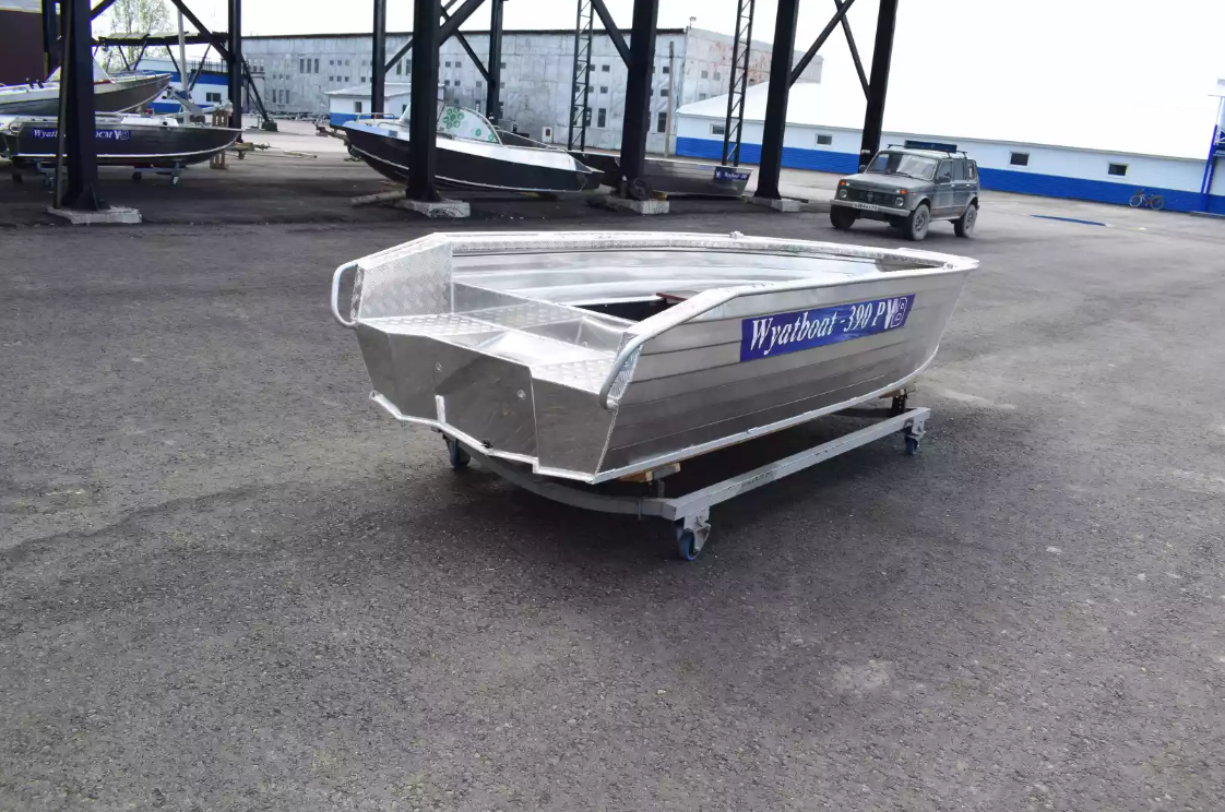 Алюминиевая лодка Wyatboat-390Р Увеличенный борт в Краснодаре