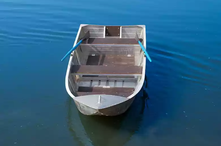 Алюминиевая лодка Вятка-Профи 32 в Краснодаре