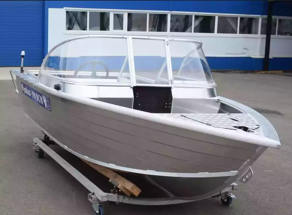 Алюминиевая лодка Wyatboat-390 DCM Увеличенный борт в Краснодаре
