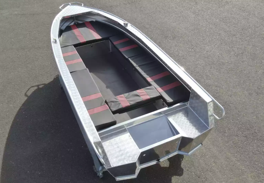 Алюминиевая лодка Wyatboat-390РМ увеличенный борт в Краснодаре
