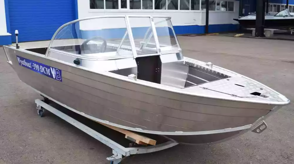 Алюминиевая лодка Wyatboat-390 DCM Увеличенный борт в Краснодаре