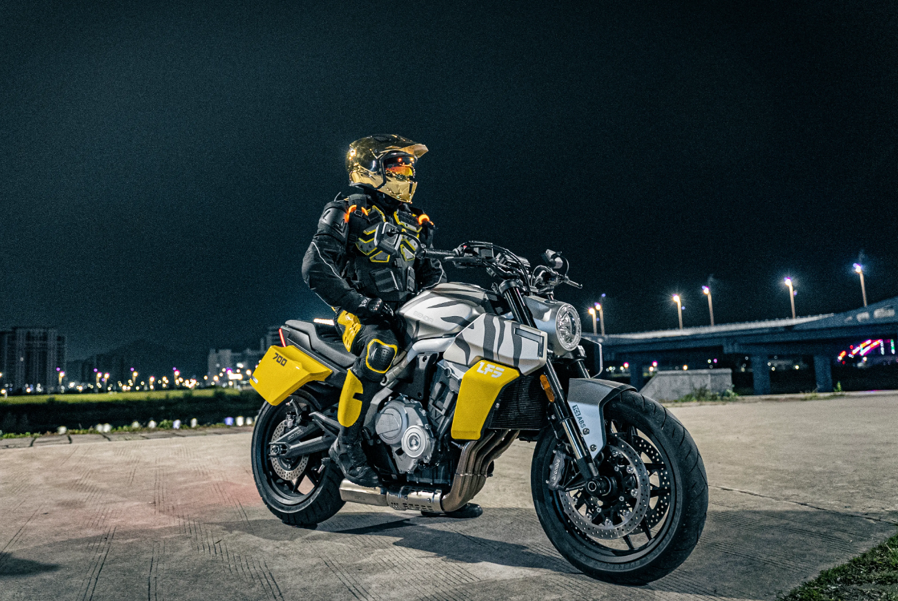 Мотоцикл Benda LFS 700 в Краснодаре