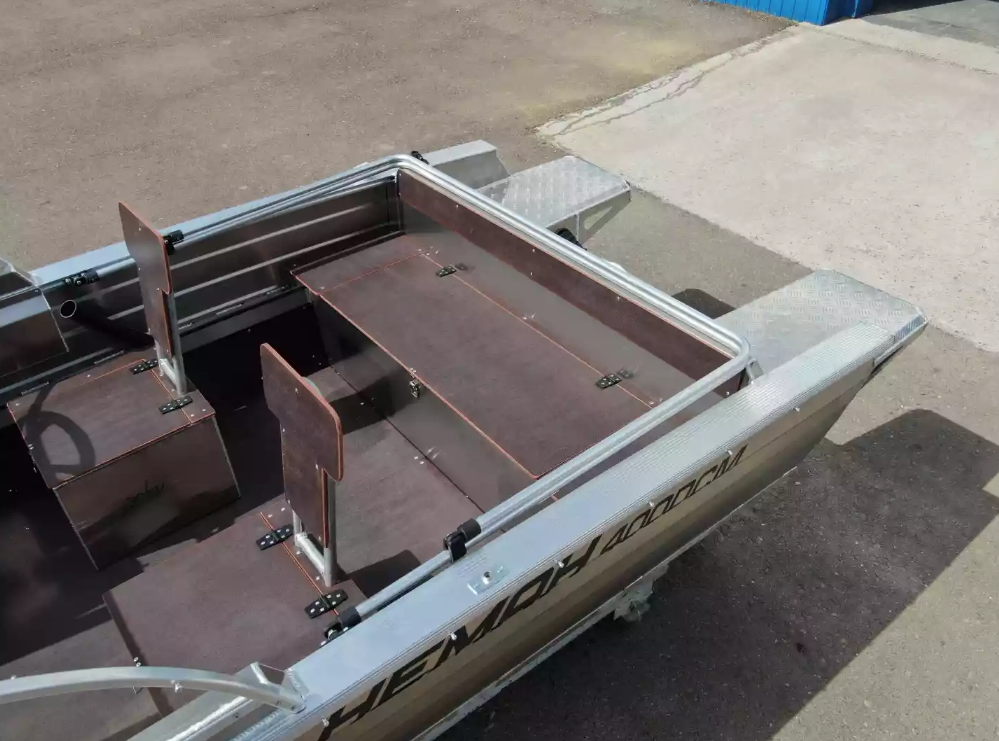 Алюминиевая лодка  Неман-400 DCM NEW в Краснодаре