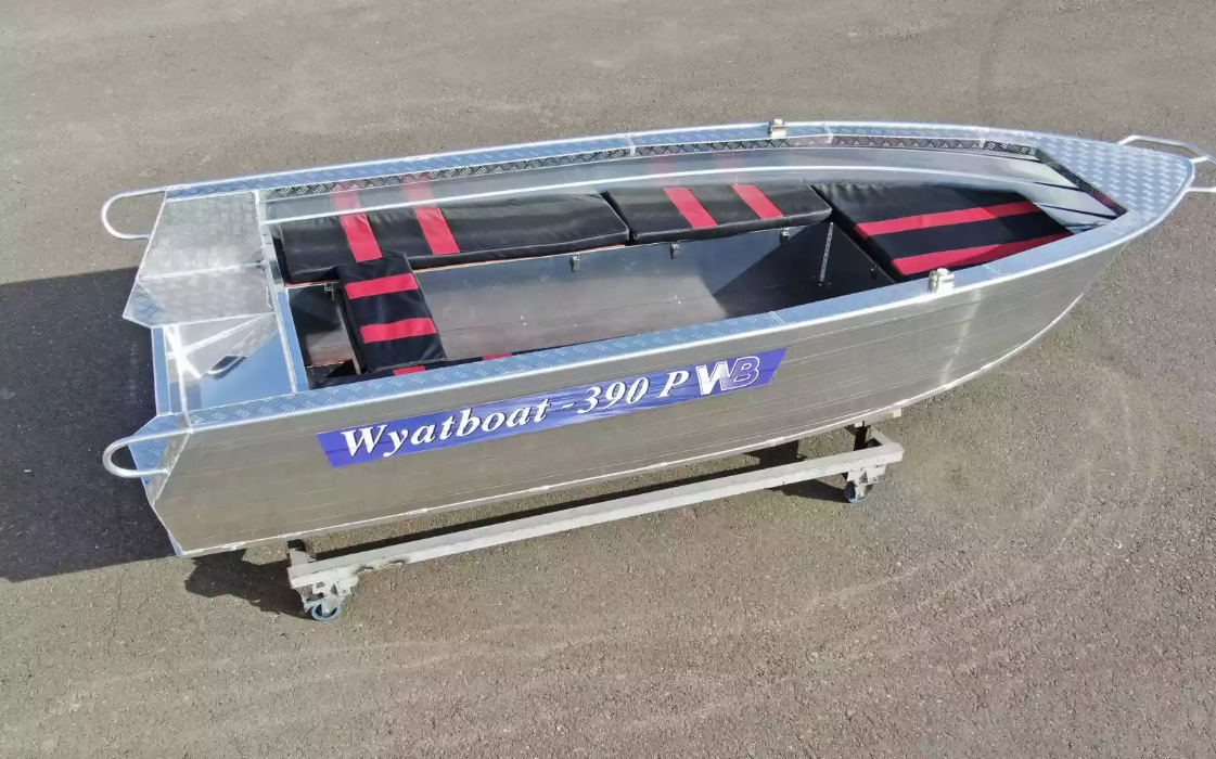 Алюминиевая лодка Wyatboat-390РМ увеличенный борт в Краснодаре
