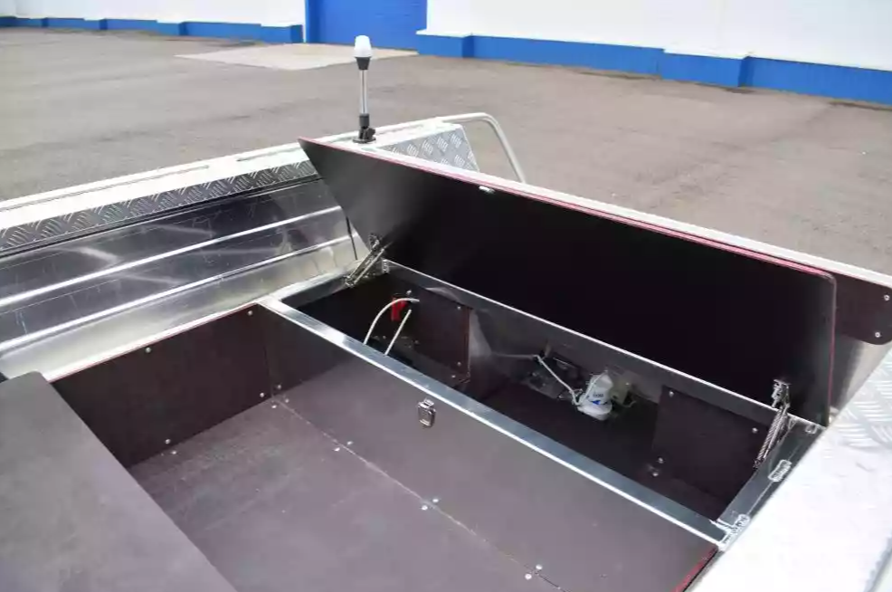 Алюминиевая лодка Wyatboat-390 DCM Увеличенный борт в Краснодаре