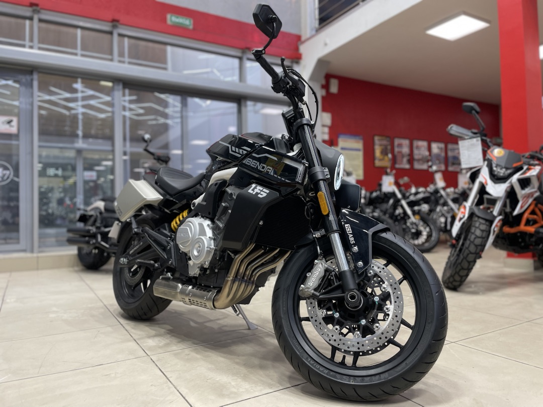 Мотоцикл Benda LFS 700 в Краснодаре