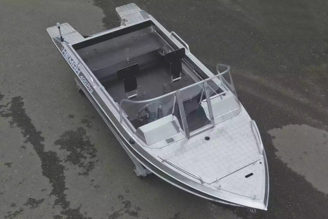 Алюминиевая лодка  Neman-400 PRO в Краснодаре