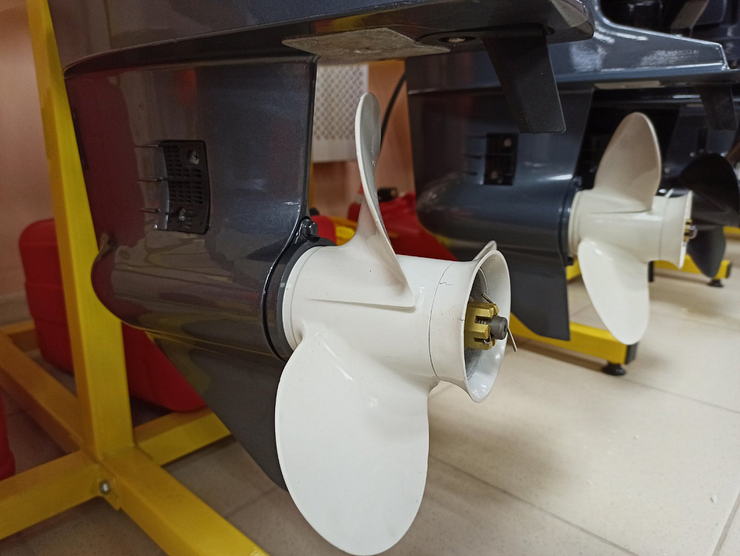 Лодочный мотор BREEZE T30S (2х тактный) в Краснодаре