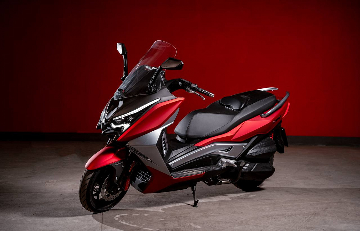 МАКСИСКУТЕР ARIIC 318 в Краснодаре