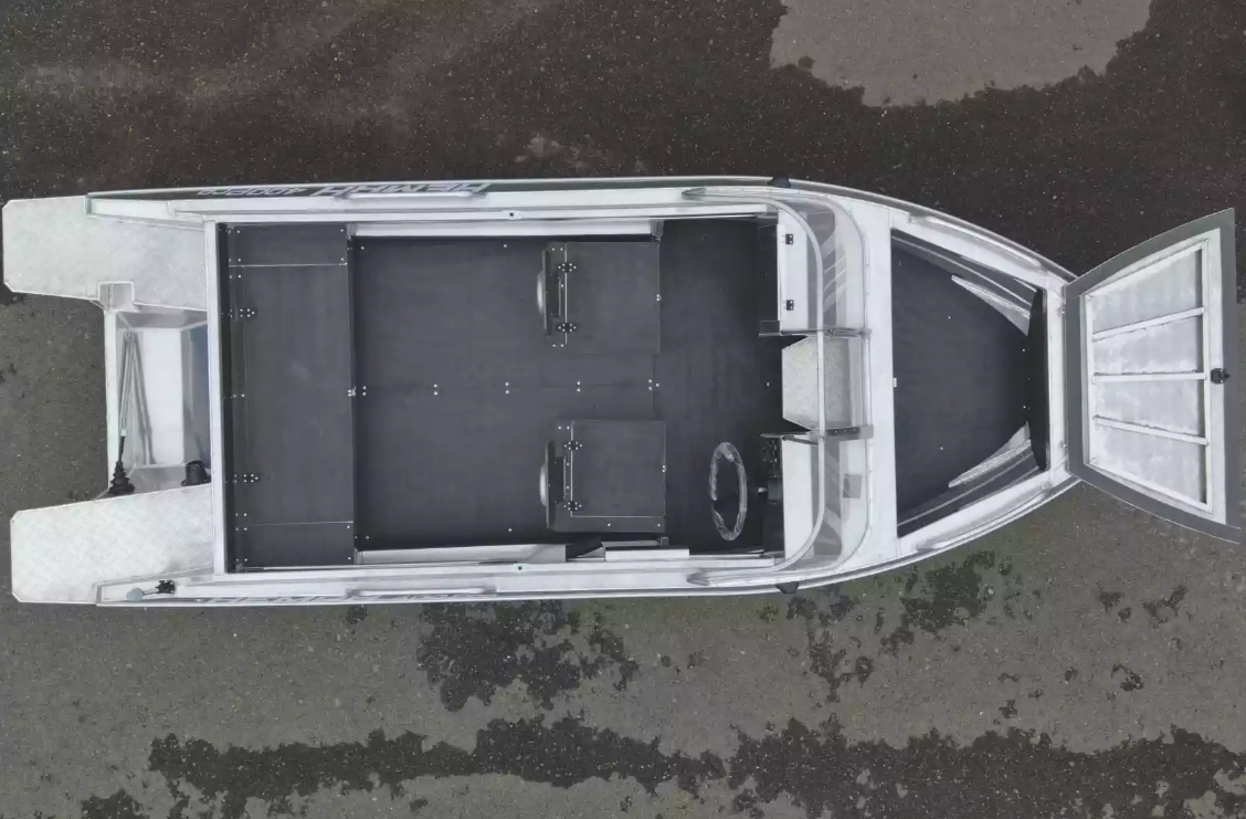 Алюминиевая лодка  Neman-400 PRO в Краснодаре
