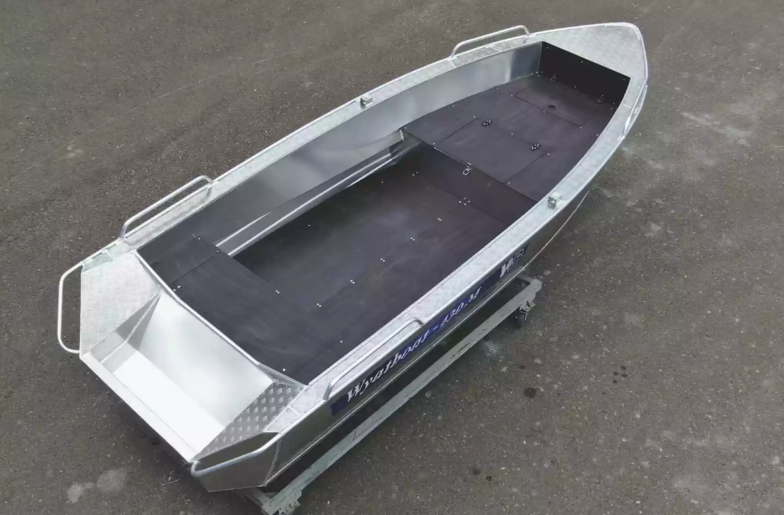 Алюминиевая лодка  Wyatboat-430М FISH в Краснодаре