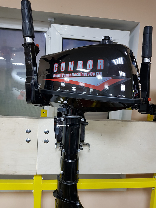 Лодочный мотор Condor T5HS без бака 12 л. в Краснодаре