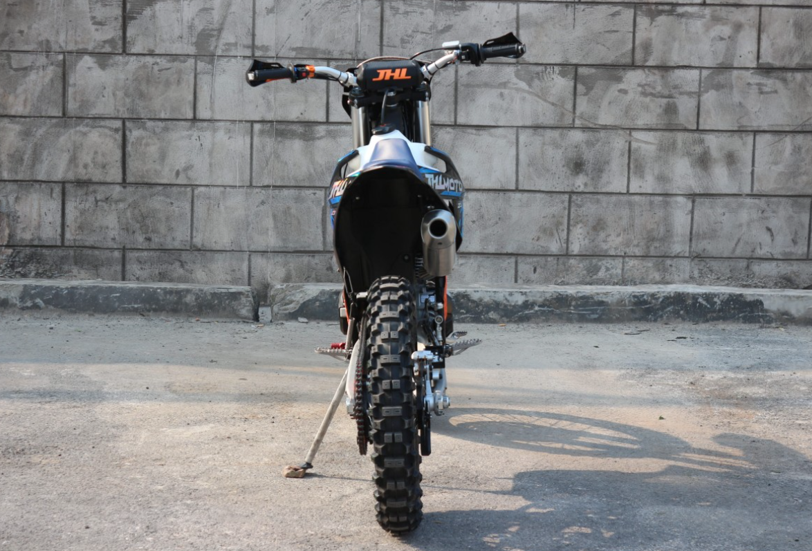 Мотоцикл JHLMOTO JHL Z3 CB250 (172FMM-3A) в Краснодаре