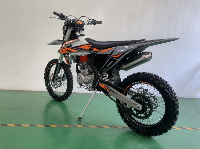Мотоцикл JHLMOTO JHL LX4 CB300RL (175FMN) в Краснодаре