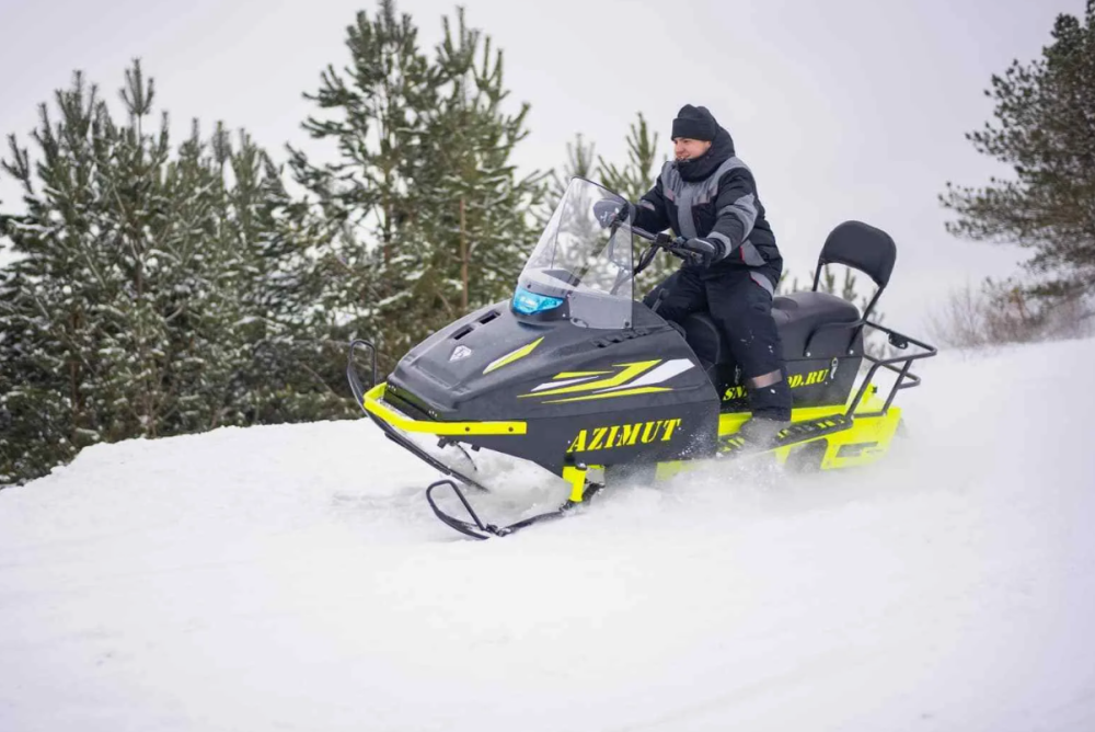 Миниснегоход Бурлак Азимут 24 л.с. , эл.запуск, реверс, тормоз гидравл, капот черный в Краснодаре