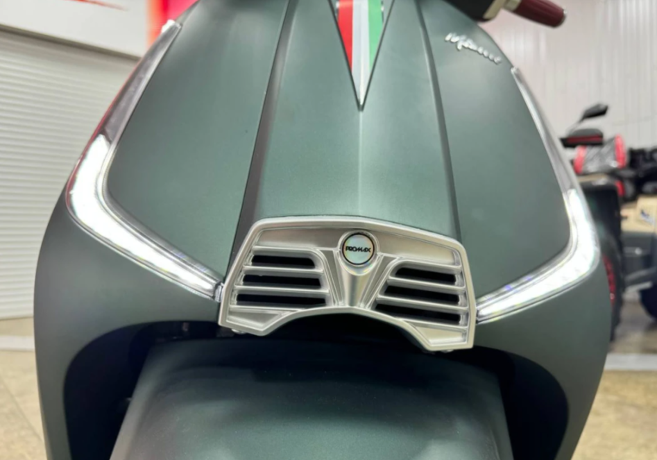 Скутер PROMAX Miami 240 (49) в Краснодаре