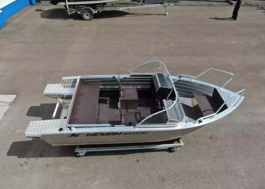 Алюминиевая лодка  Неман-400 DCM NEW в Краснодаре