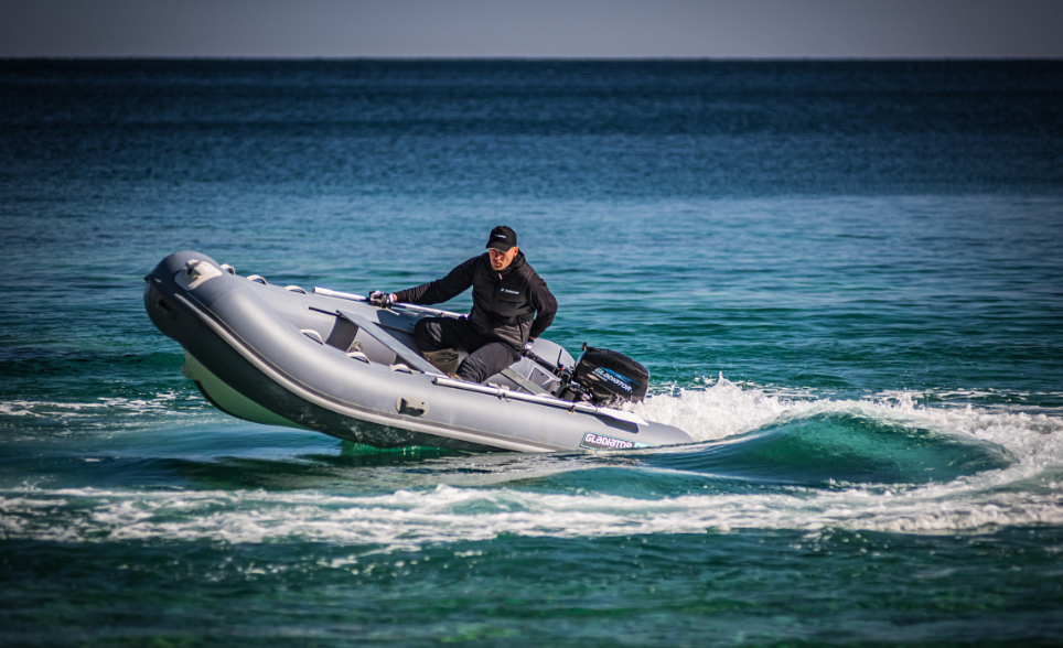 Лодка GLADIATOR RIB380AL в Краснодаре