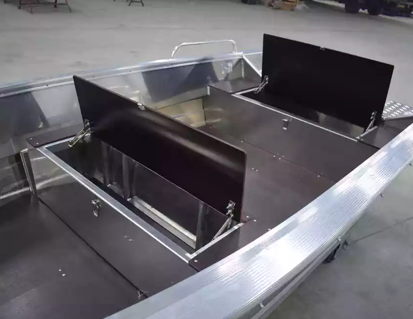 Алюминиевая лодка  Wyatboat-430 Р в Краснодаре