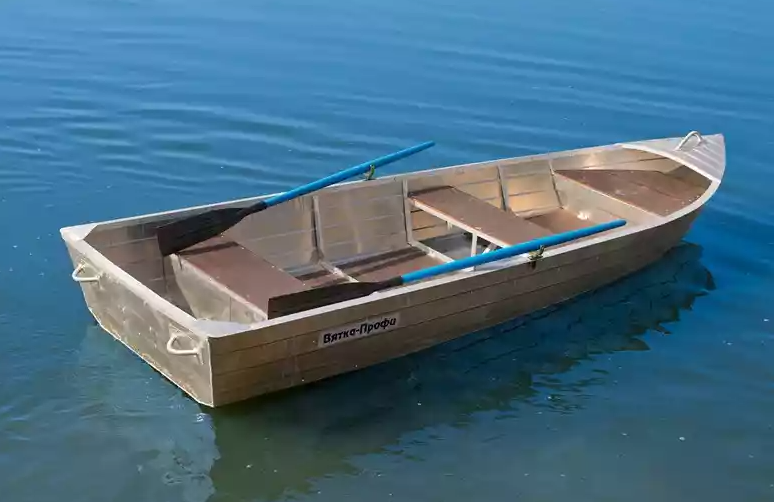 Алюминиевая лодка Вятка-Профи 32 в Краснодаре