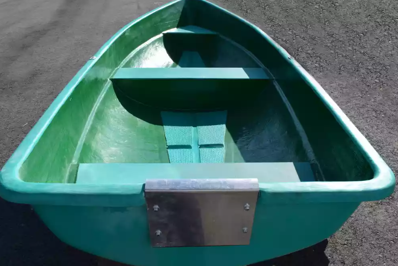 Стеклопластиковая Лодка Голавль в Краснодаре