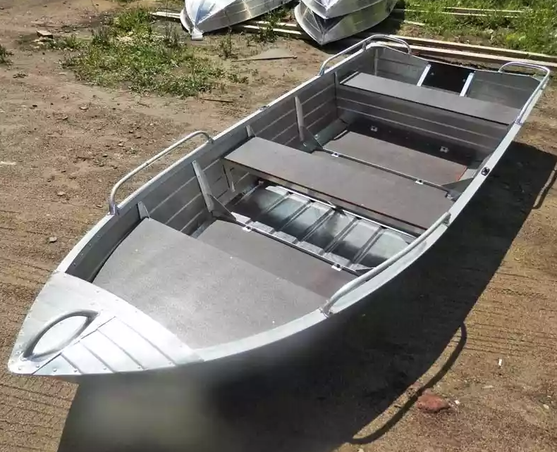 Алюминиевая лодка Вятка-Профи 37 в Краснодаре