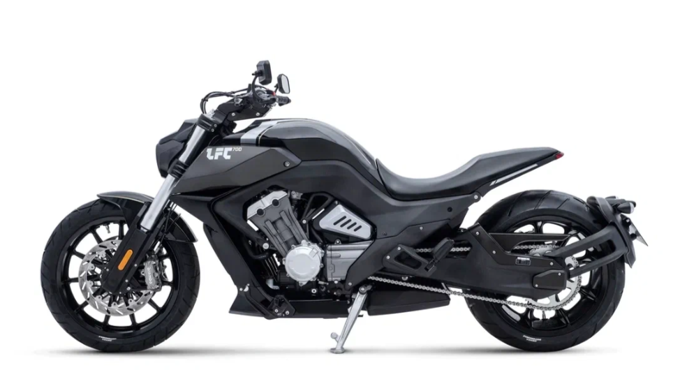 Мотоцикл Benda LFC 700 в Краснодаре