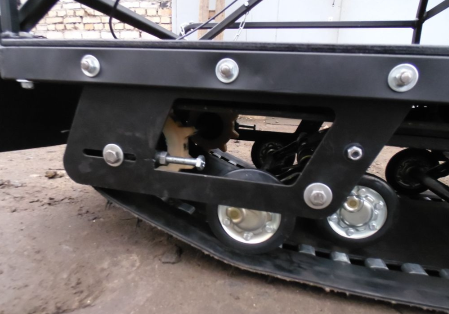 Мотобуксировщик AhtaR Зима 9 л/с с вариатором в Краснодаре