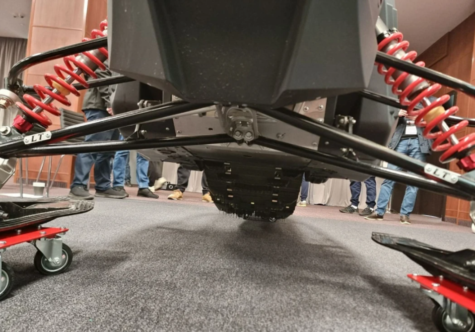 Снегоход AODES Siberiacross 1000 SWT 600mm LCD 6.8 в Краснодаре