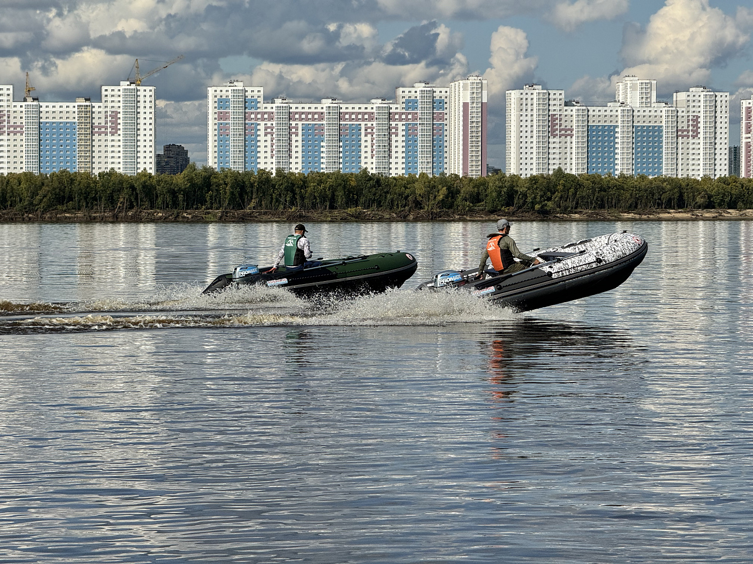 Лодка MISHIMO BIG FLOOR 440 в Краснодаре