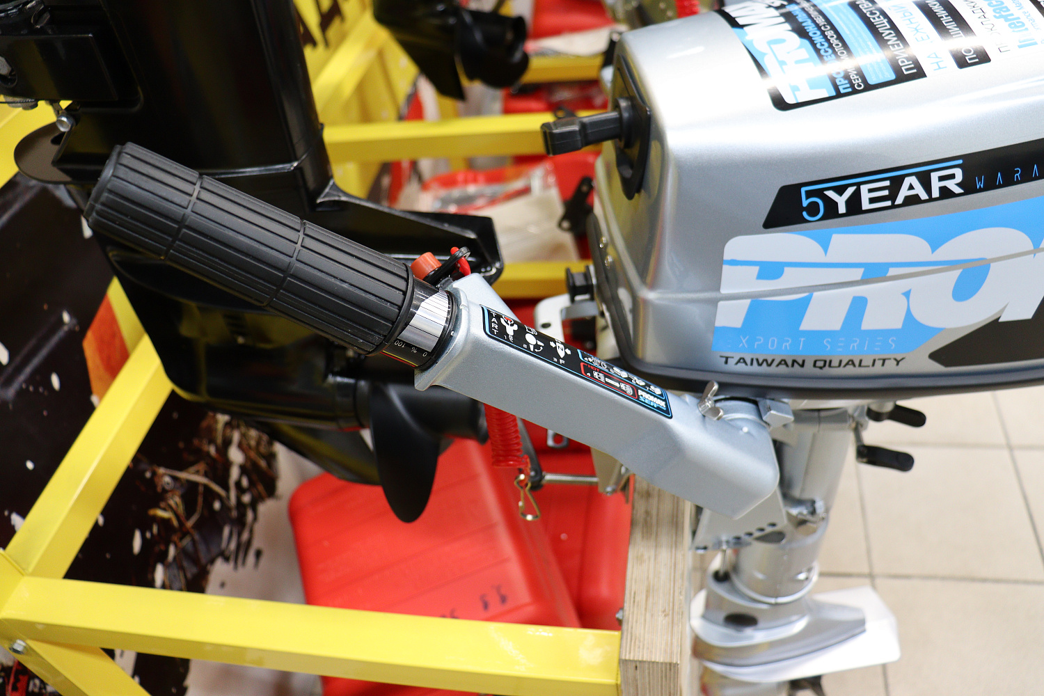 Лодочный мотор PROMAX SP5FHS (внешний бак 12 л) в Краснодаре