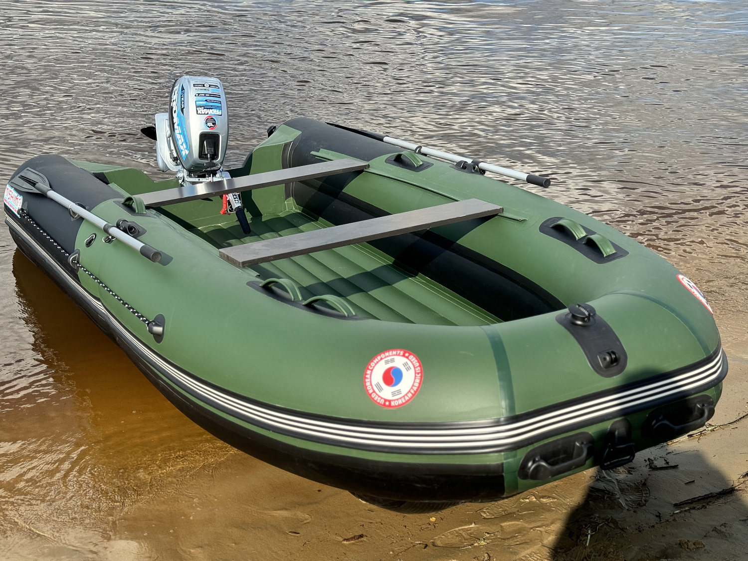 Лодка MISHIMO BIG FLOOR 400 в Краснодаре