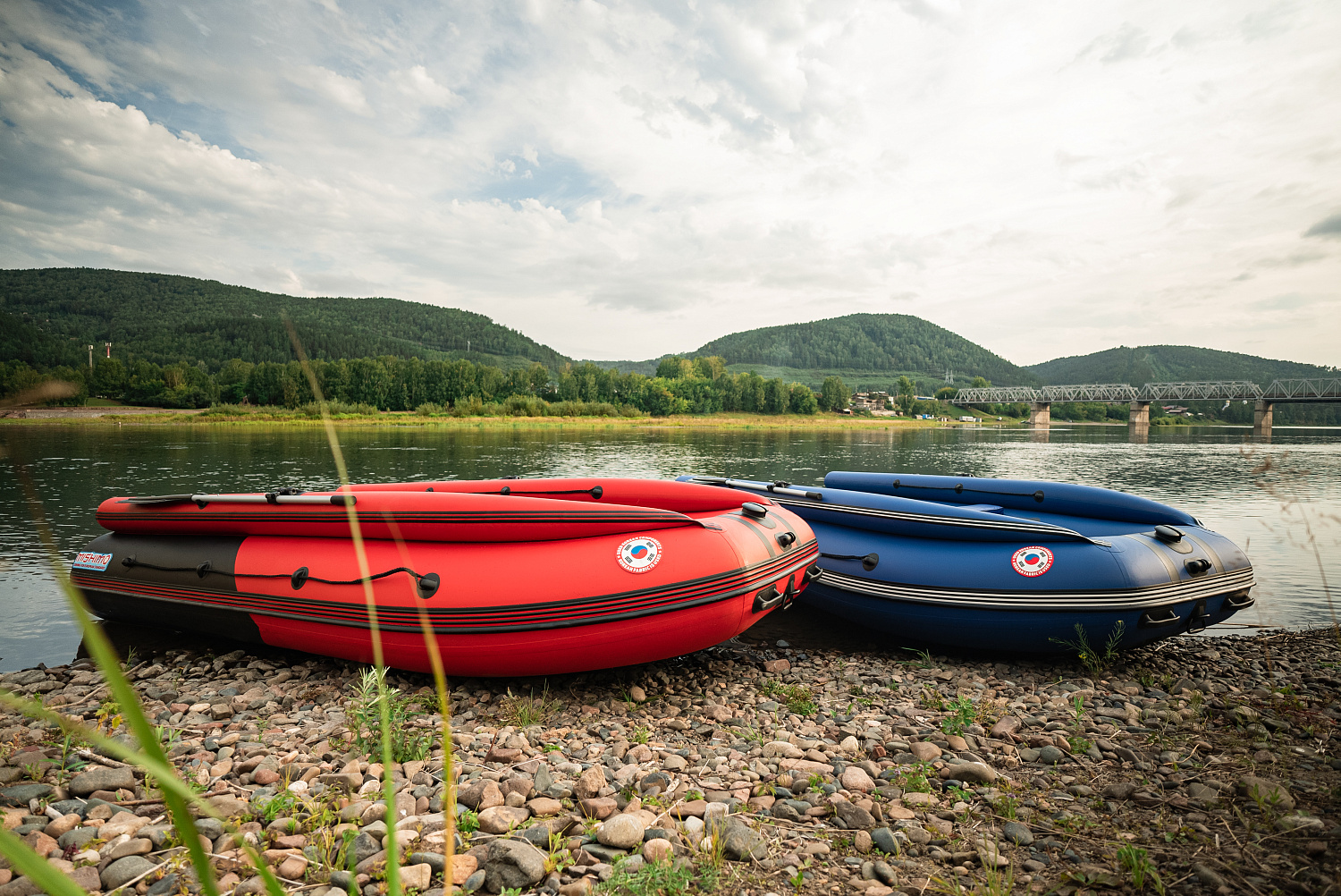 Лодка MISHIMO RIVER FJET PRO 410  под водомет в Краснодаре