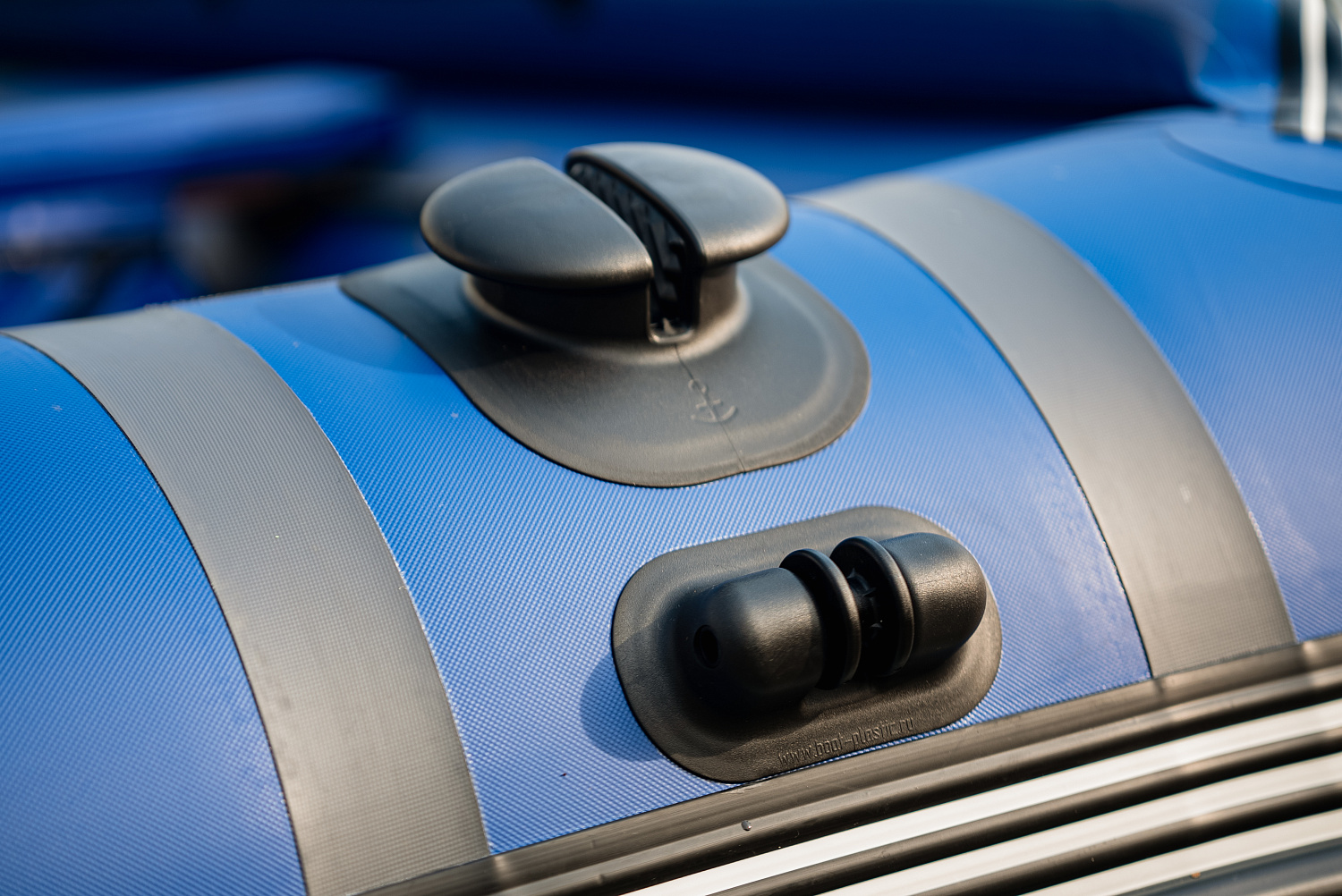 Лодка MISHIMO RIVER FJET PRO 410  под водомет в Краснодаре