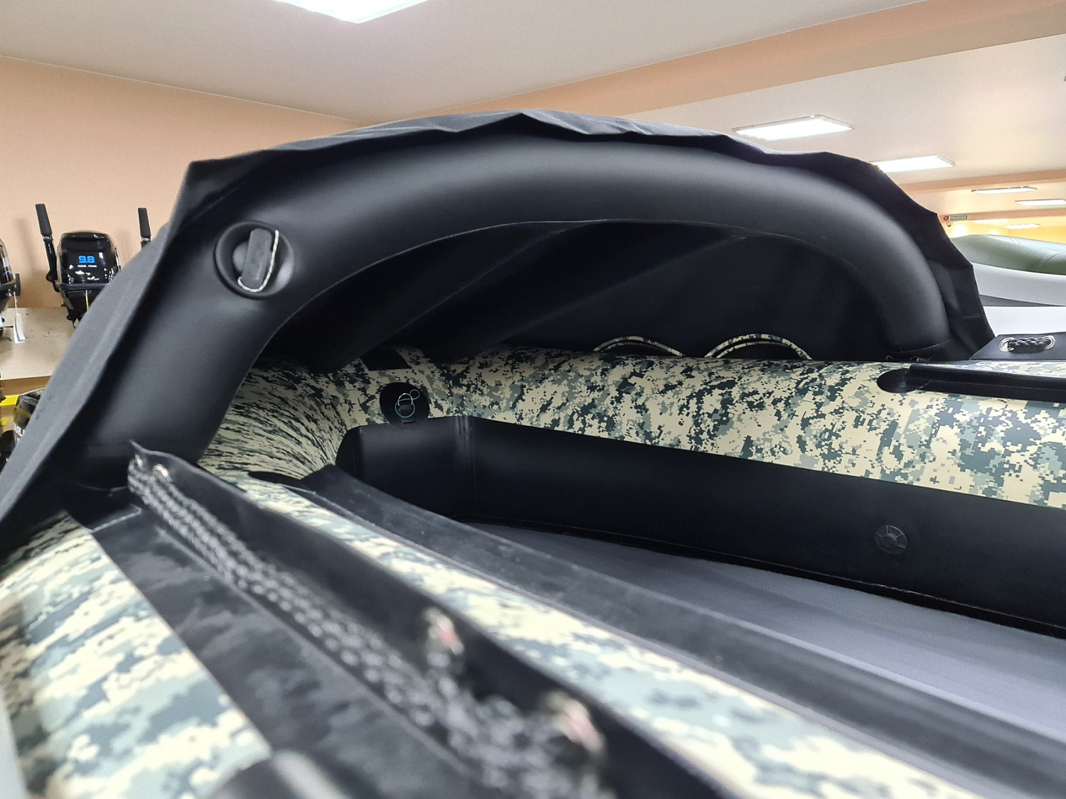 КОМПЛЕКТ НОСОВОГО ТЕНТА К ЛОДКЕ SMARINE AIR MAX 330 ЧЕРНЫЙ в Краснодаре