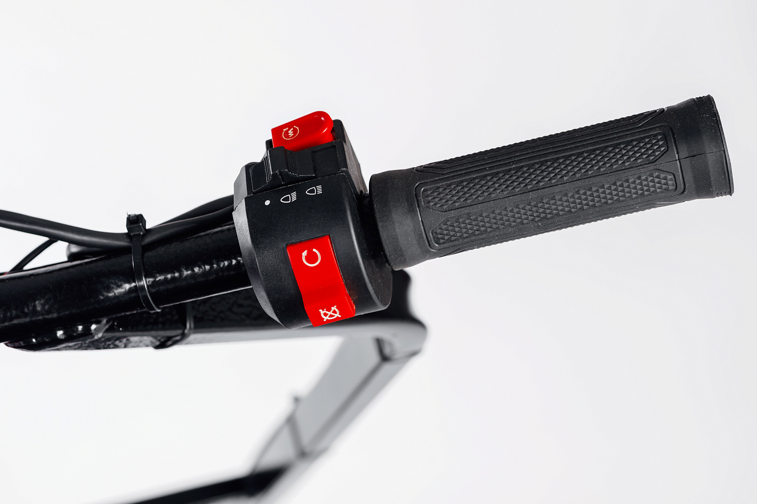 МОТОБУКСИРОВЩИК IKUDZO LONG 2.0 1700/500 EKR19 в Краснодаре