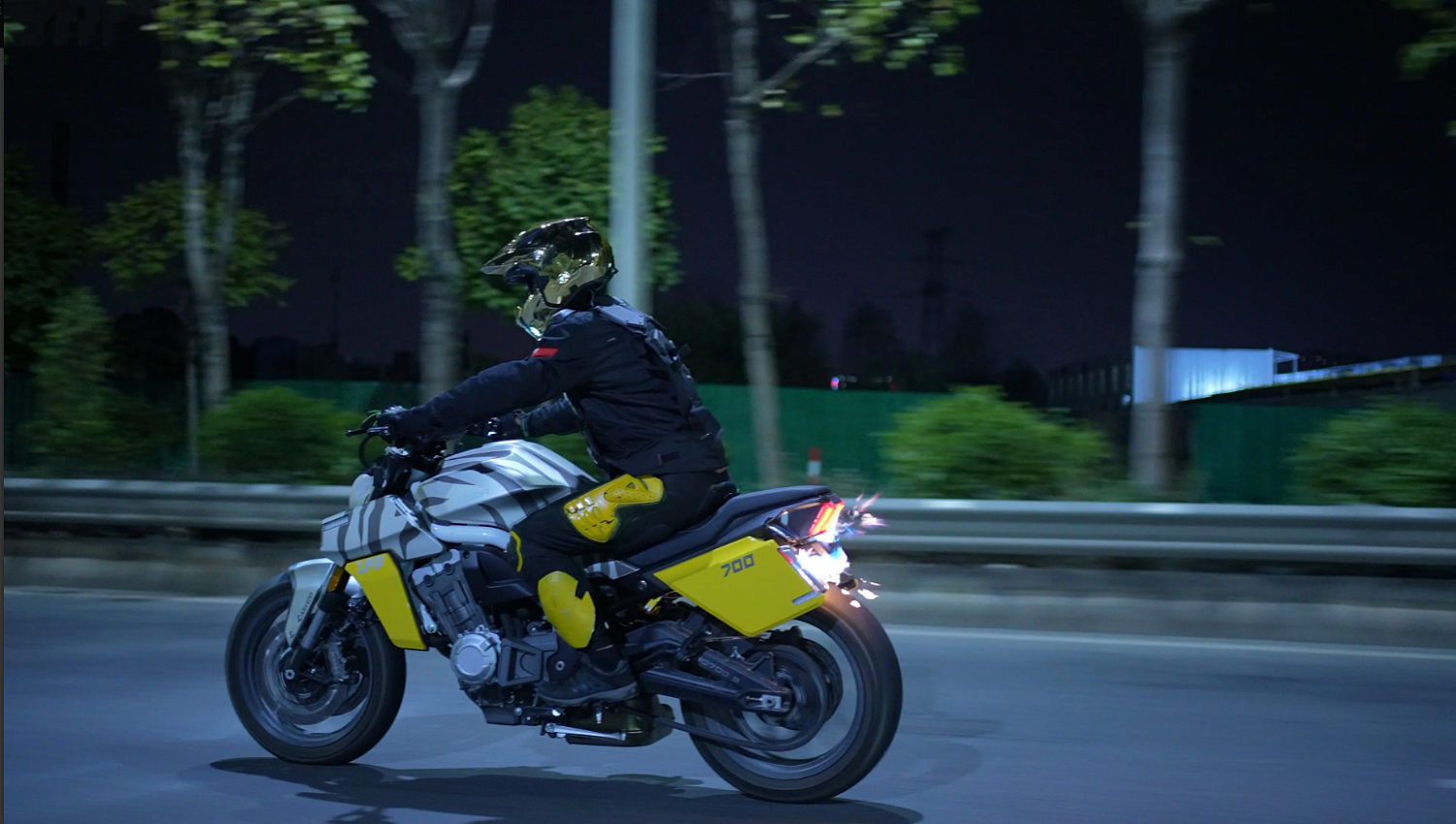 Мотоцикл Benda LFS 700 в Краснодаре