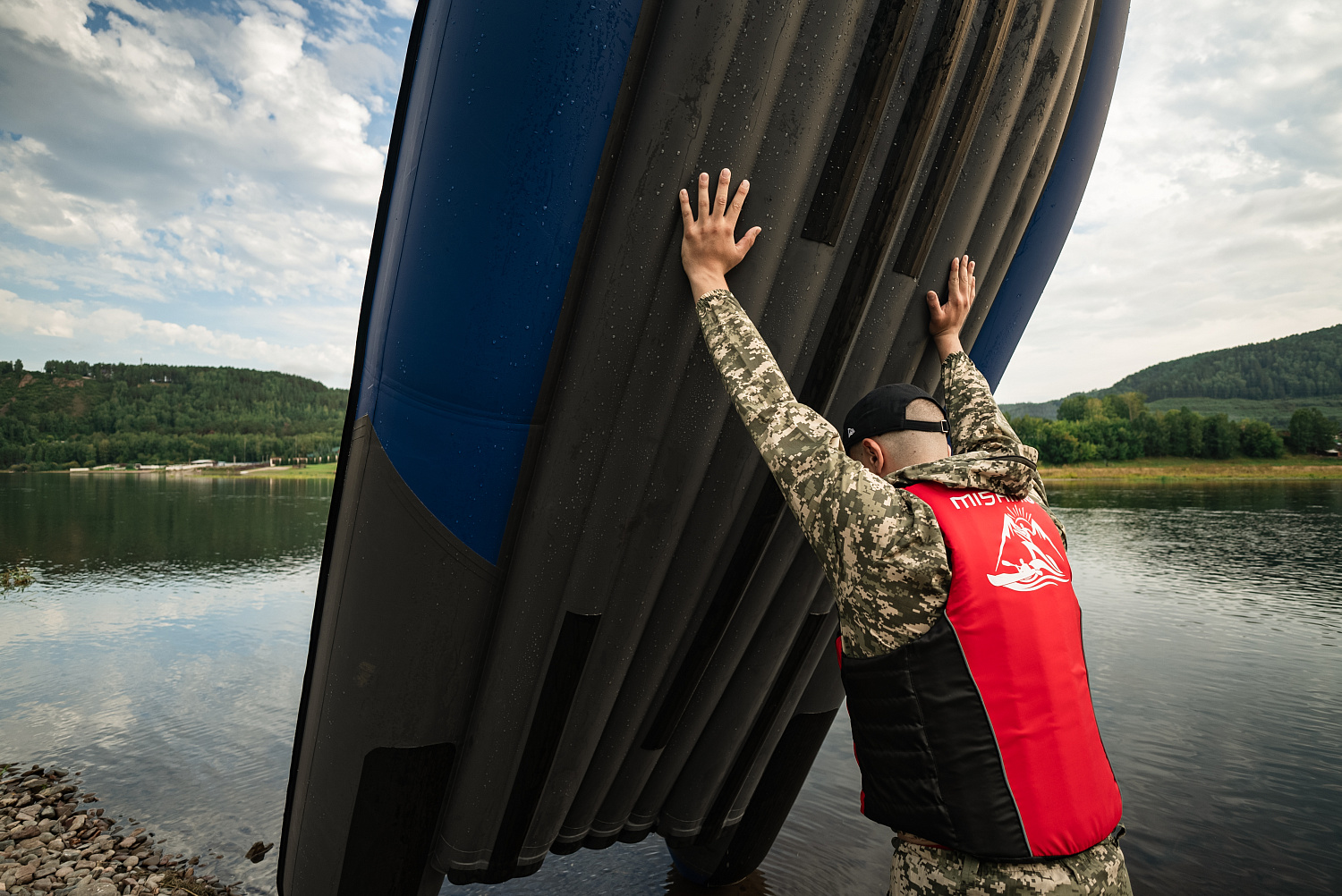 Лодка MISHIMO RIVER FJET PRO 410  под водомет в Краснодаре