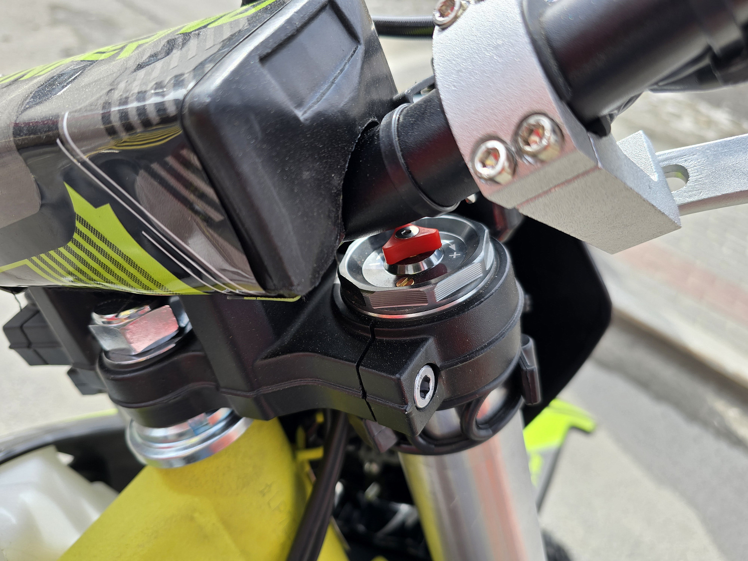 Кроссовый мотоцикл PROMAX INFERNO 380 (4 valves, 5 gears) в Краснодаре